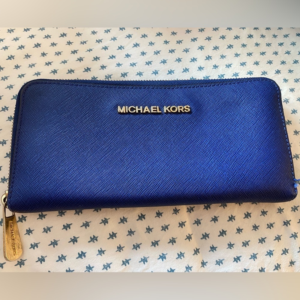 Vintage Michael Kors zip wallet - cobalt